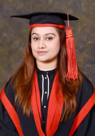 FARHA KHAN